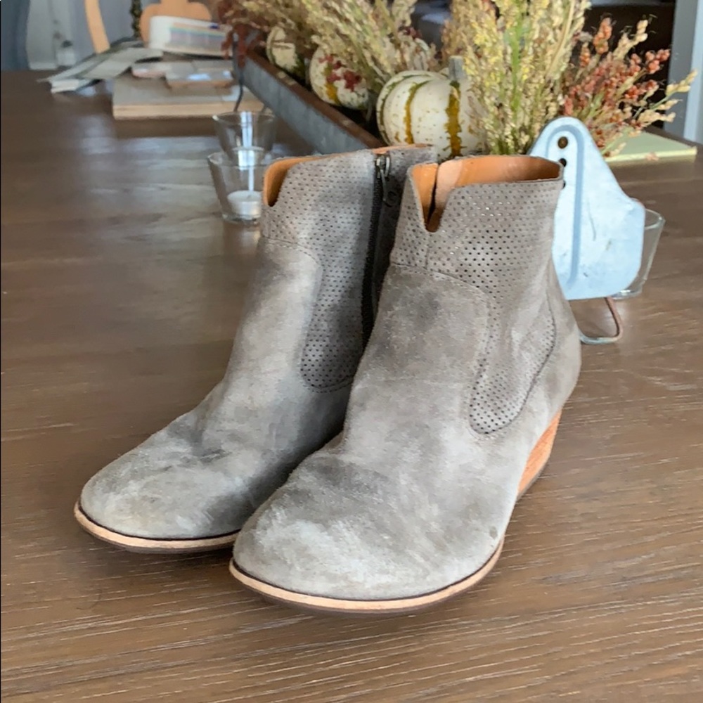 Kork-Ease grey boots